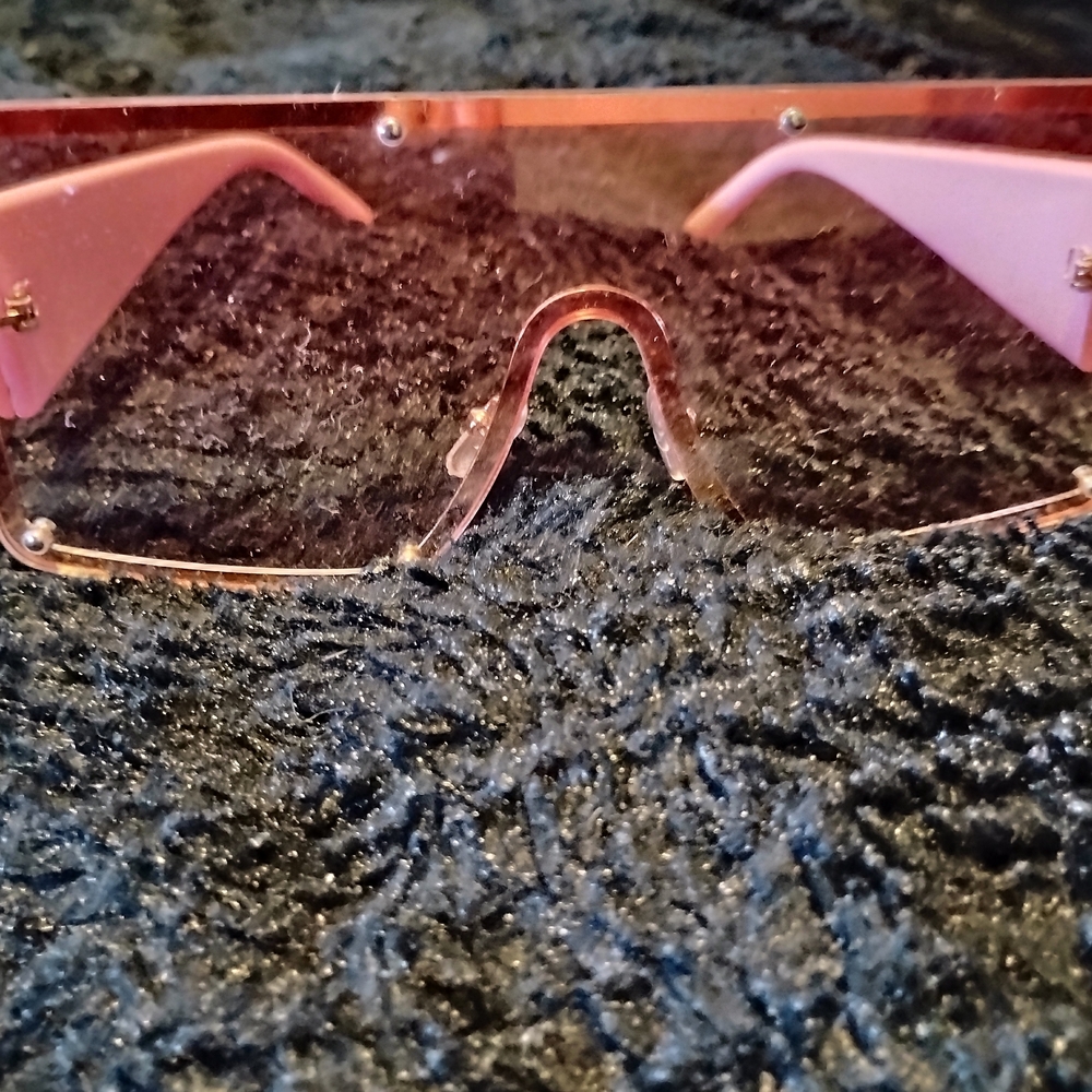 Stylish Pink Sunglasses